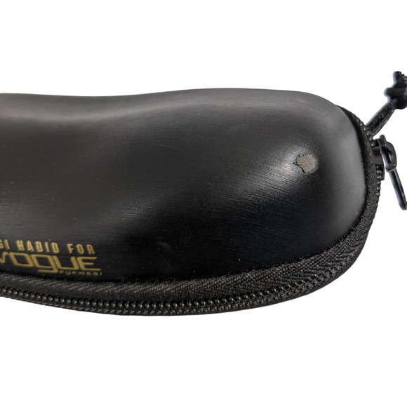 Vogue Gigi Hadid Italy Italian sunglasses gray rectangle square case y2k retro - Picture 9 of 9